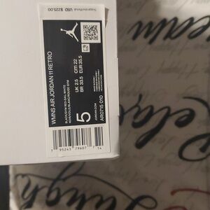 Women's Air Jordan 11 Retro